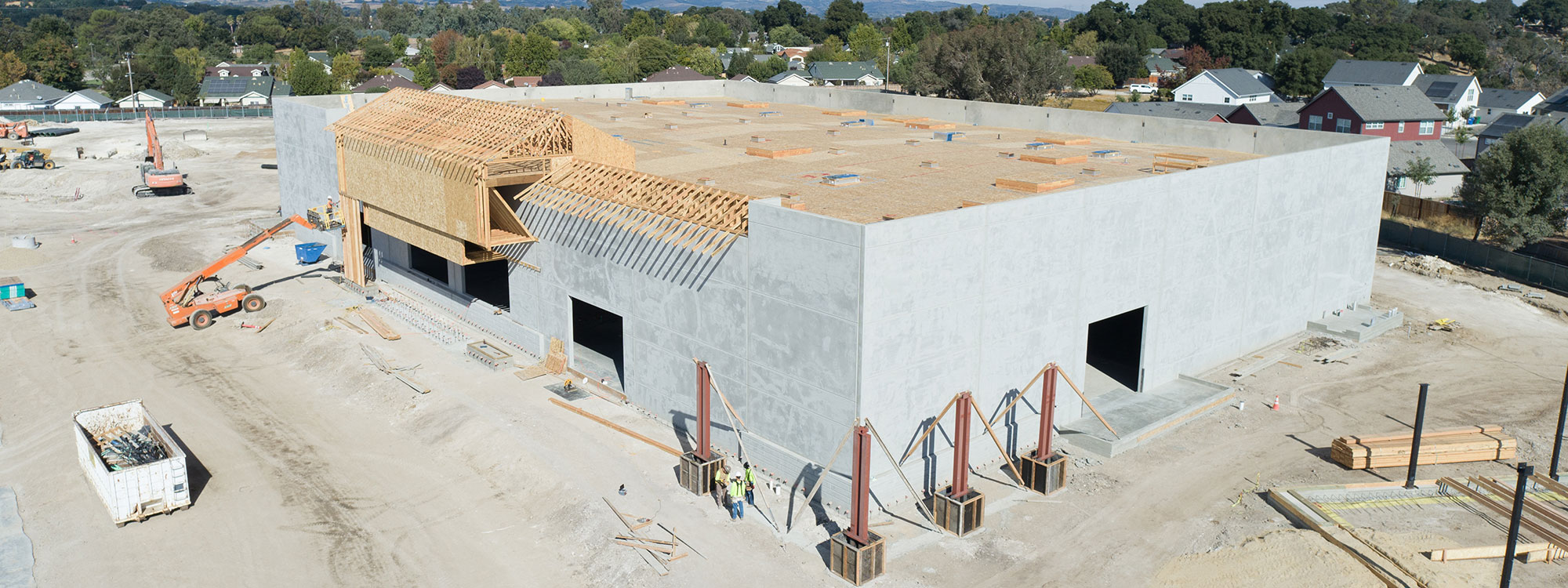 Valley Fresh Market - Del Rio Market Place - Atascadero, CA Builder - Retail Store Construction - Contractor Retail Shopping Center - Design and Build Contractors - JW Design & Construction