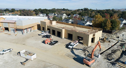 Del Rio Market Plaza - Atascadero California - Valley Fresh Market - Retail Shopping Center Construction - Retail Store Contractor - JW Design & Construction